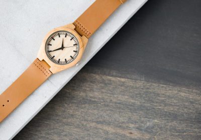 ساعة يد أنيقة